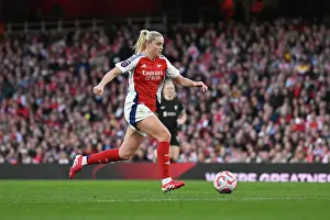 Arsenal FC v Liverpool FC - Barclays Women's Super League Arsenal FC v Liverpool FC - Barclays Women's Super League