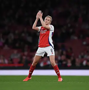 Arsenal Women V Liverpool Women 2024-25 Prints: Arsenal FC v Liverpool FC - Barclays Women's Super League Arsenal FC v Liverpool FC - Barclays Women's Super