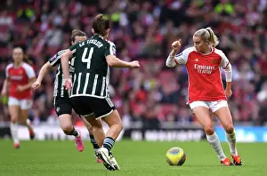 Arsenal FC v Manchester United - Barclays Women's Super League