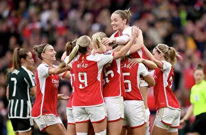 Arsenal FC v Manchester United - Barclays Women's Super League