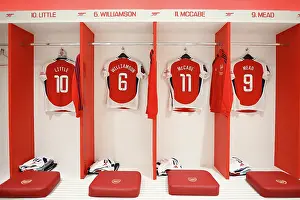 Arsenal Women V Manchester United Women 2024-25 Prints: Arsenal FC v Manchester United FC - Barclays Women's Super League Arsenal FC v Manchester United FC - Barclays