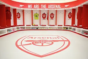 Arsenal Women V Manchester United Women 2024-25 Prints: Arsenal FC v Manchester United FC - Barclays Women's Super League Arsenal FC v Manchester United FC - Barclays