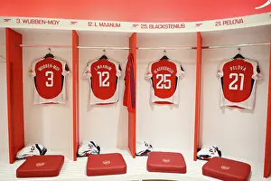 Arsenal Women V Manchester United Women 2024-25 Prints: Arsenal FC v Manchester United FC - Barclays Women's Super League Arsenal FC v Manchester United FC - Barclays