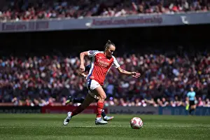 Arsenal Women V Manchester United Women 2024-25 Prints: Arsenal FC v Manchester United FC - Barclays Women's Super League Arsenal FC v Manchester United FC - Barclays