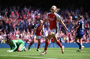 Arsenal Women V Manchester United Women 2024-25 Prints: Arsenal FC v Manchester United FC - Barclays Women's Super League Arsenal FC v Manchester United FC - Barclays