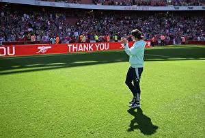 Arsenal Women V Manchester United Women 2024-25 Prints: Arsenal FC v Manchester United FC - Barclays Women's Super League Arsenal FC v Manchester United FC - Barclays