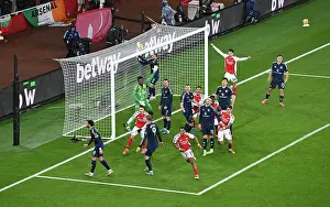 Arsenal FC v Manchester United FC - Premier League