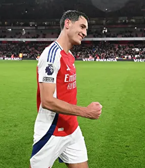 Arsenal V Manchester United 2024-25 Prints: Arsenal FC v Manchester United FC - Premier League