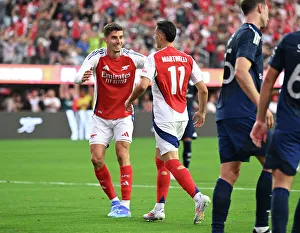 Arsenal FC v Manchester United - Pre-Season Friendly