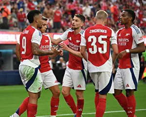 Arsenal FC v Manchester United - Pre-Season Friendly