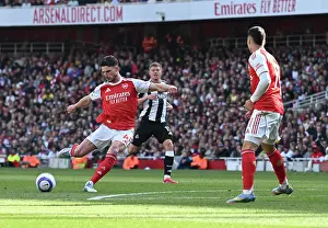 Arsenal FC v Newcastle United FC - Premier League