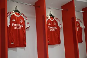 Arsenal FC v Newcastle United FC - Premier League