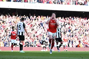 Arsenal FC v Newcastle United FC - Premier League