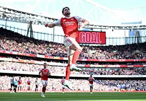 Arsenal FC v Newcastle United FC - Premier League