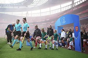 Arsenal Women V OL Lyonnes 1/2 Final 1st Leg 2025-26 Prints: Arsenal FC v OL Lyonnes - UEFA Women's Champions League 2025/26 Semi-Final First Leg Arsenal FC v OL Lyonnes