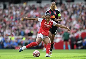 Arsenal Women V OL Lyonnes 1/2 Final 1st Leg 2025-26 Prints: Arsenal FC v OL Lyonnes - UEFA Women's Champions League 2025/26 Semi-Final First Leg Arsenal FC v OL Lyonnes
