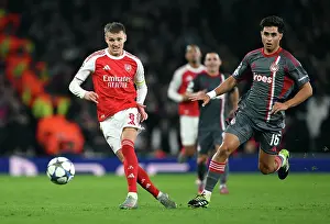 Arsenal V Olympiacos 2025-26 Prints: Arsenal FC v Olympiacos FC - UEFA Champions League 2025/26 League Phase MD2