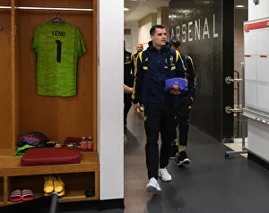 Arsenal 2019-20 Collection: Arsenal v Olympiacos 2019-20