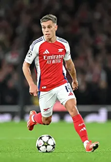 Paris St Germain Fc Prints: Arsenal FC v Paris Saint-Germain - UEFA Champions League 2024/25 League Phase MD2