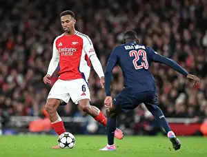 Paris St Germain Fc Prints: Arsenal FC v Paris Saint-Germain - UEFA Champions League 2024/25 League Phase MD2