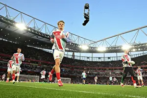 Arsenal V Real Madrid 24-25 Prints: Arsenal FC v Real Madrid C.F. - UEFA Champions League 2024/25 Quarter Final First Leg