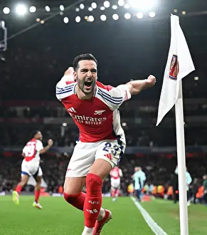 Arsenal V Real Madrid 24-25 Prints: Arsenal FC v Real Madrid C.F. - UEFA Champions League 2024/25 Quarter Final First Leg