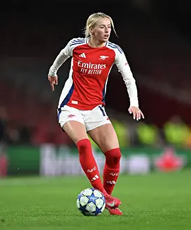 Arsenal FC v Real Madrid CF - UEFA Women's Champions League Quarter Finals Second Leg Arsenal FC v Real Madrid CF - UEFA Women's Champions League Quarter Finals Second Leg