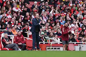 Arsenal FC v Tottenham Hotspur - Barclays Women's Super League