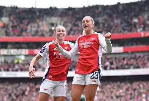 Arsenal Women V Tottenham Hotspur Women 2024-25 Prints: Arsenal FC v Tottenham Hotspur FC - Barclays Women's Super League Arsenal FC v Tottenham Hotspur FC - Barclays