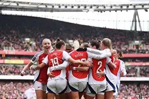 Arsenal Women V Tottenham Hotspur Women 2024-25 Prints: Arsenal FC v Tottenham Hotspur FC - Barclays Women's Super League Arsenal FC v Tottenham Hotspur FC - Barclays