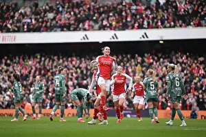 Arsenal Women V Tottenham Hotspur Women 2024-25 Prints: Arsenal FC v Tottenham Hotspur FC - Barclays Women's Super League Arsenal FC v Tottenham Hotspur FC - Barclays