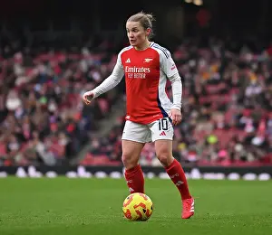 Arsenal FC v Tottenham Hotspur FC - Barclays Women's Super League Arsenal FC v Tottenham Hotspur FC - Barclays Women's Super League
