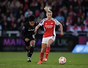 Arsenal FC v West Ham United FC - Barclays Women's Super League Arsenal FC v West Ham United FC - Barclays Women's Super League