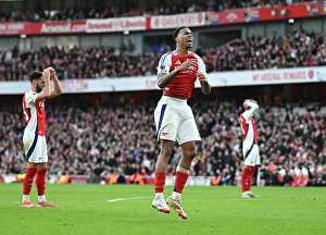 Arsenal V West Ham United 2024-25 Prints: Arsenal FC v West Ham United FC - Premier League