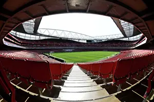 Arsenal FC v Wolverhampton Wanderers FC - Premier League