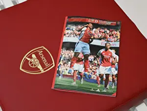 Arsenal FC v Wolverhampton Wanderers FC - Premier League