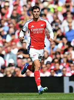 Arsenal FC v Wolverhampton Wanderers FC - Premier League
