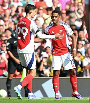 Arsenal FC v Wolverhampton Wanderers FC - Premier League
