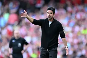 Arsenal FC v Wolverhampton Wanderers FC - Premier League