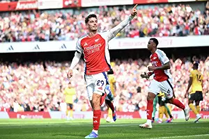 Arsenal FC v Wolverhampton Wanderers FC - Premier League