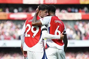 Arsenal FC v Wolverhampton Wanderers FC - Premier League