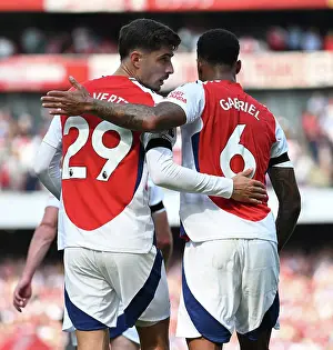 Arsenal FC v Wolverhampton Wanderers FC - Premier League