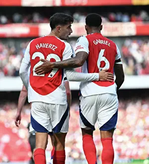 Arsenal FC v Wolverhampton Wanderers FC - Premier League