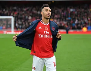 Arsenal FC v Wolverhampton Wanderers - Premier League