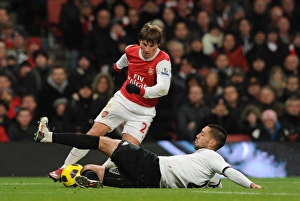 Arsenal V Fulham 2010-11 Prints: Arsenal FC vs Fulham: 2010-11 Season Match