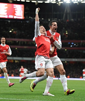 Arsenal V Fulham 2010-11 Prints: Arsenal FC vs Fulham: 2010-11 Season Match