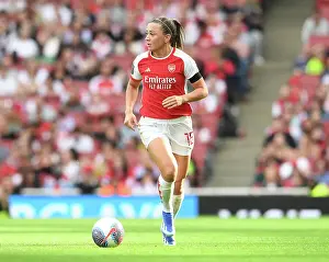 Arsenal FC vs Liverpool FC: Showdown in the Barclays Women's Super League at Emirates Stadium (2023-24)