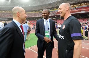 Images Dated 27th July 2012: Arsenal FC vs Manchester City: Gazidis, Vieira, and Bould in Beijing