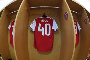 Arsenal V Nottingham Forest Carabao Cup 3rd Rd 2019-20 Prints: Arsenal FC vs Nottingham Forest: Preparing for Carabao Cup Showdown - Arsenal Players Gear Up