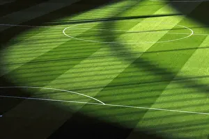 Arsenal V Olympiacos 2019-20 Prints: Arsenal FC vs Olympiacos FC: Europa League Clash at Emirates Stadium